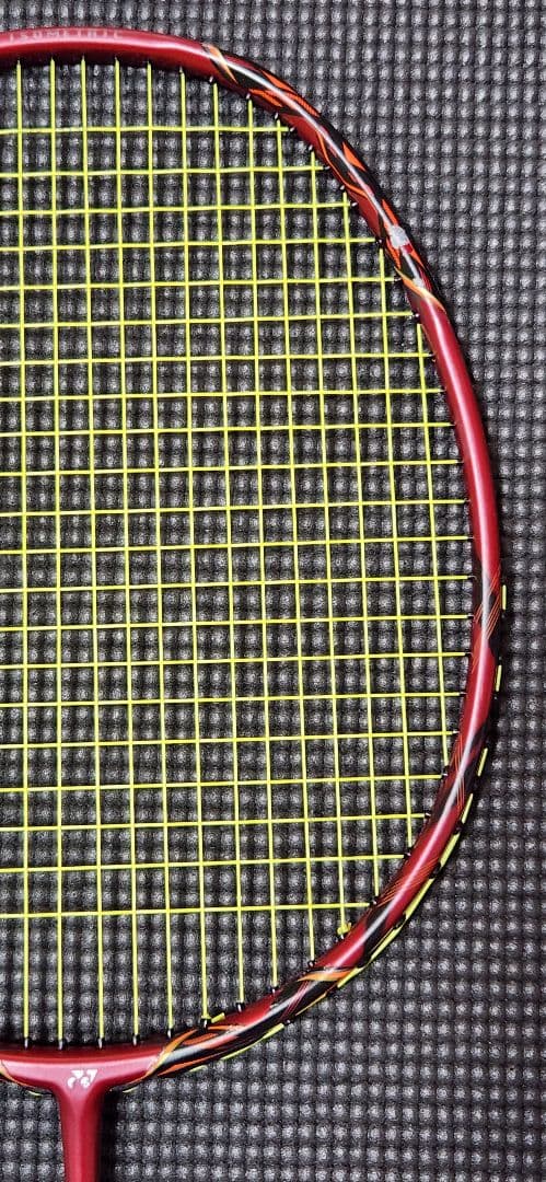 YONEX ボルトリック VOLTRIC 80E-tune 3UG5 2本セット