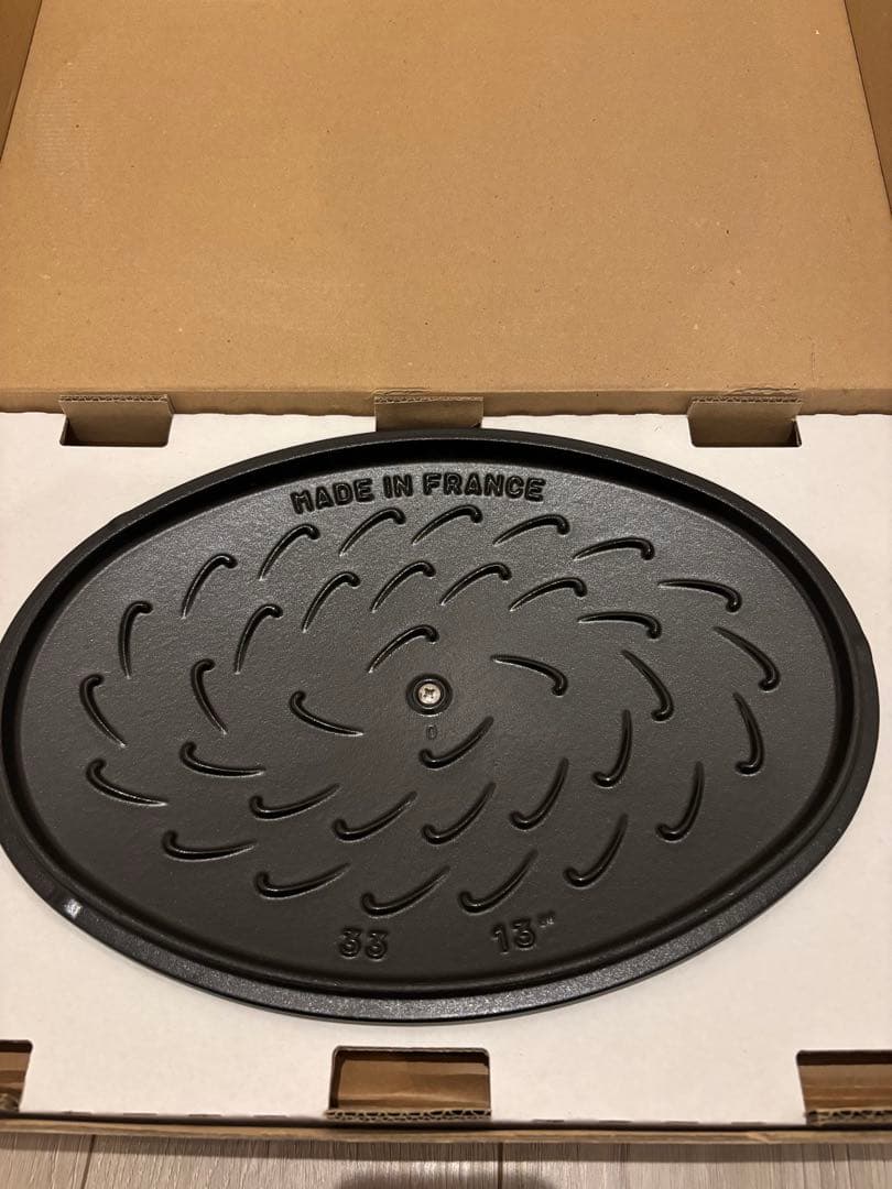 STAUB フィッシュシグネチァーオーバルホットプレート　ラ・メール　32cm