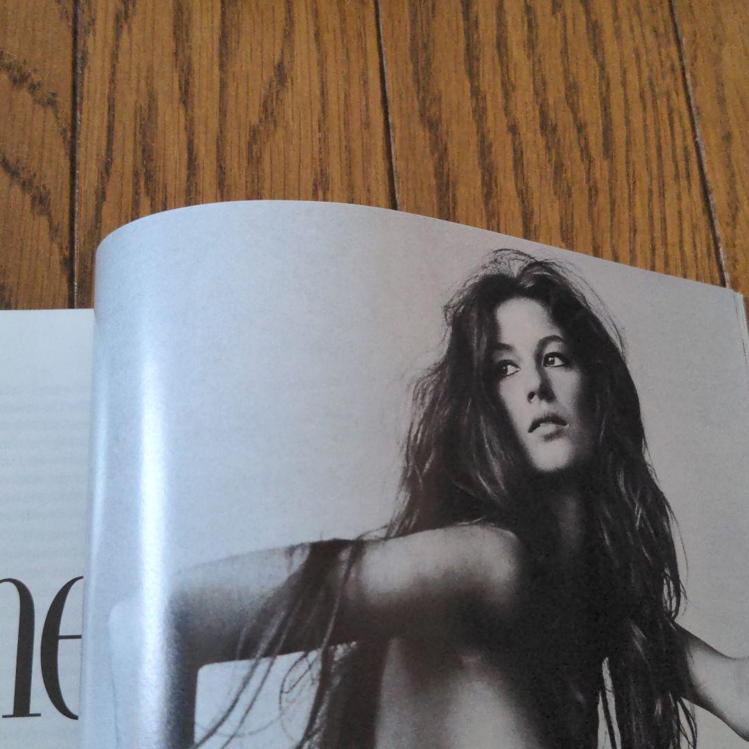 Vogue  Gisele キャロリンマーフィー