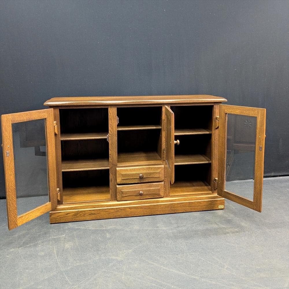 河本家具　オーク　無垢　サイドボード　リビングボード　キャビネット　飾り棚