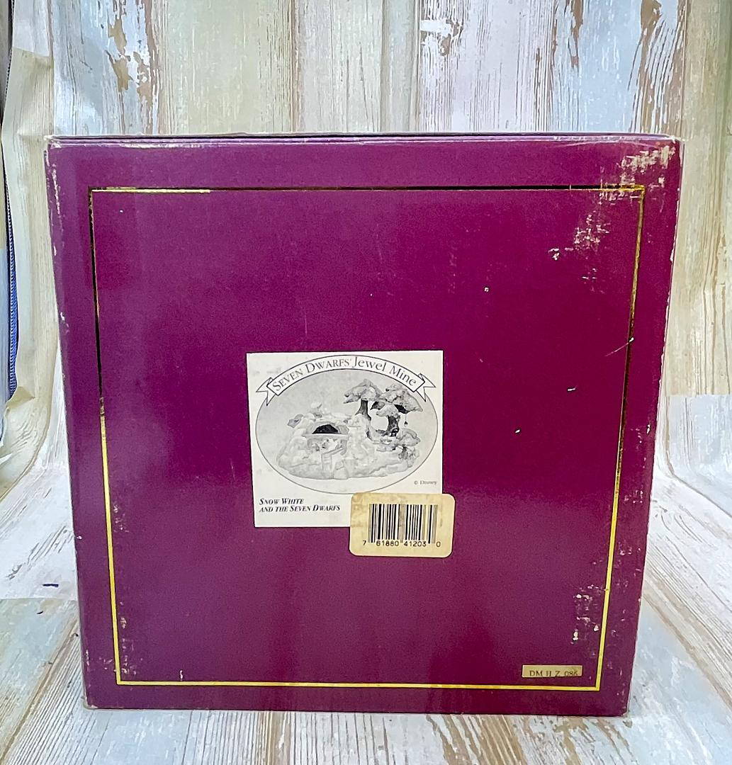 レア★WDCC 白雪姫  White 洞窟 採掘所 宝石 フィギュア