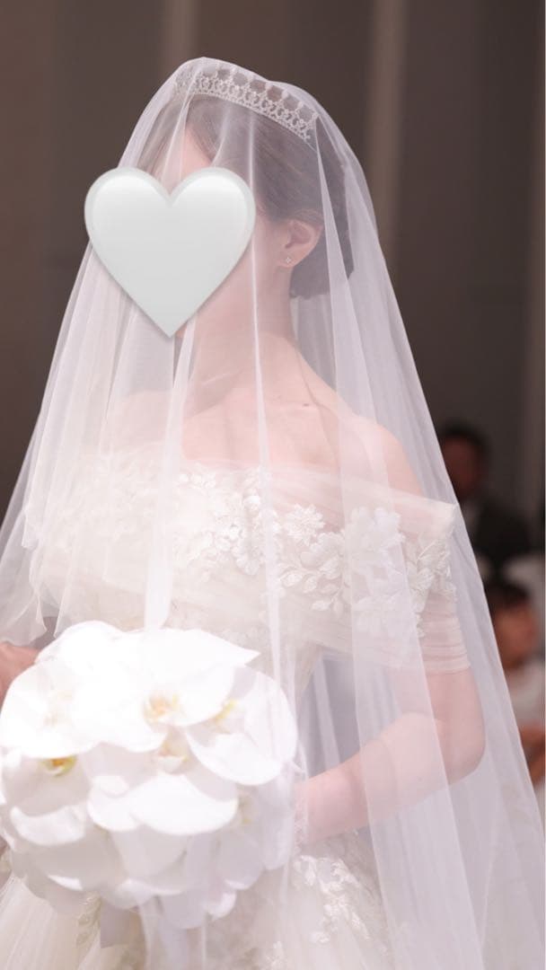 美品✨ ラブティアラ LoveTiara ナディア ジルコニア ティアラ