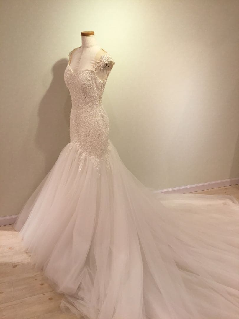 タ*カ様 エレガント　マーメイドラインウェディングドレス