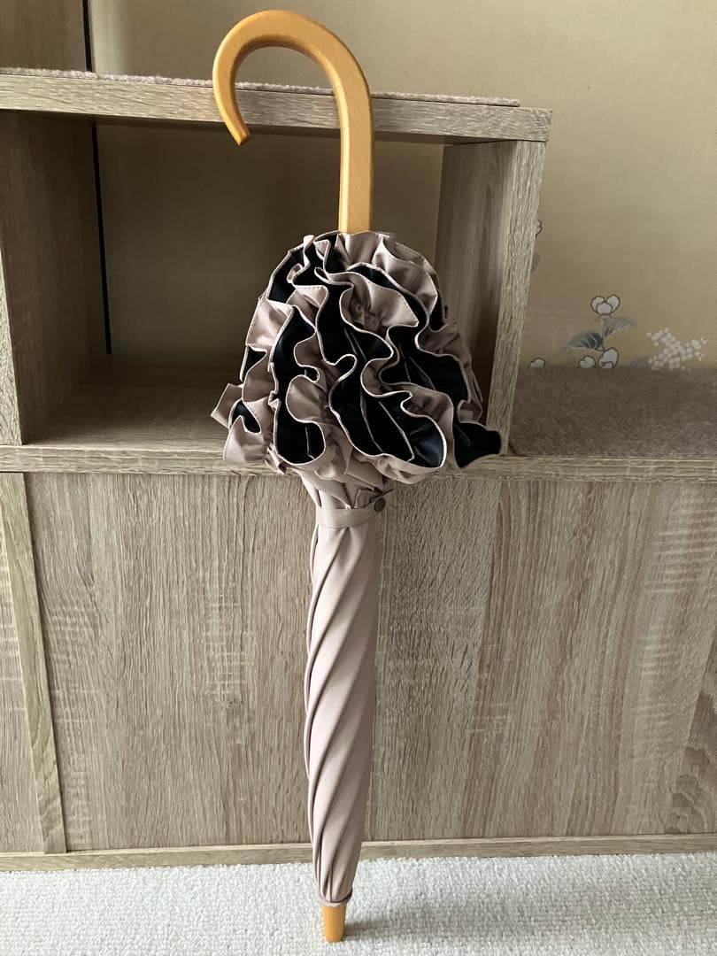 （美品）サンバリア長傘ピンクフリル 付き 日傘S