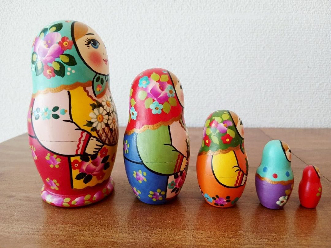 【LYH149】北欧ロシア雑貨 リューバ作のマトリョーシカ　ラマーシカ