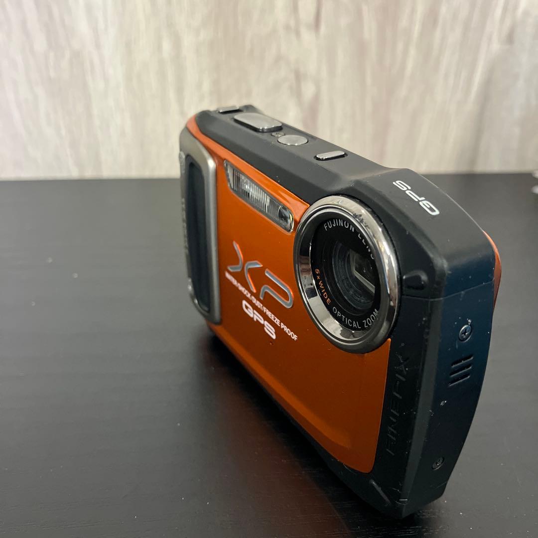 Fujifilm FinePix XP150 防水デジタルカメラ