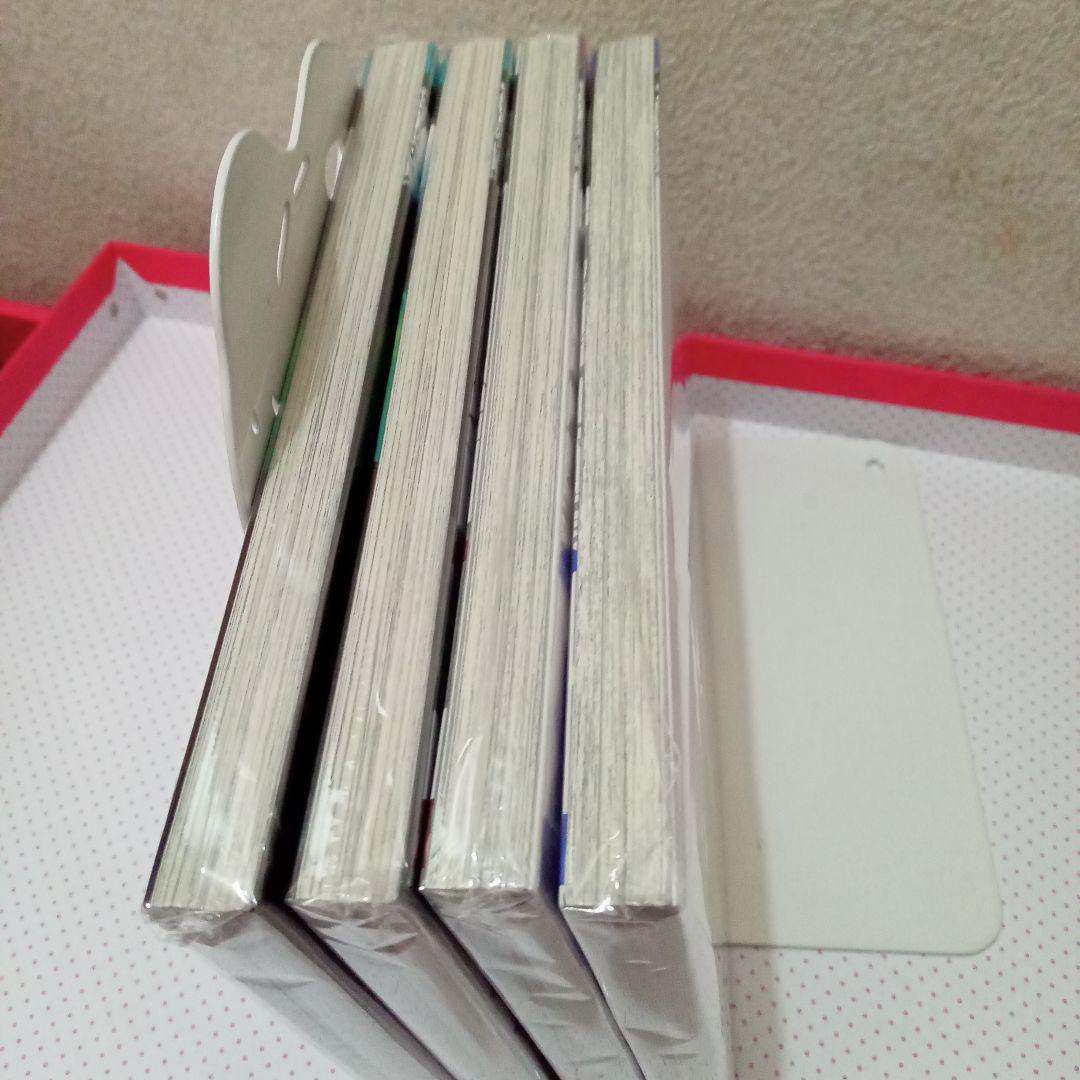 ①計83冊+雑誌　東京卍リベンジャーズ　全巻　初版　極彩色　キャラクターブック