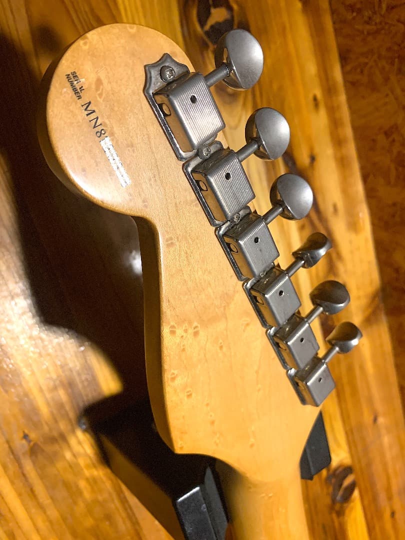 Fender Mexico | POWERHOUSE (ミッドブースター搭載)