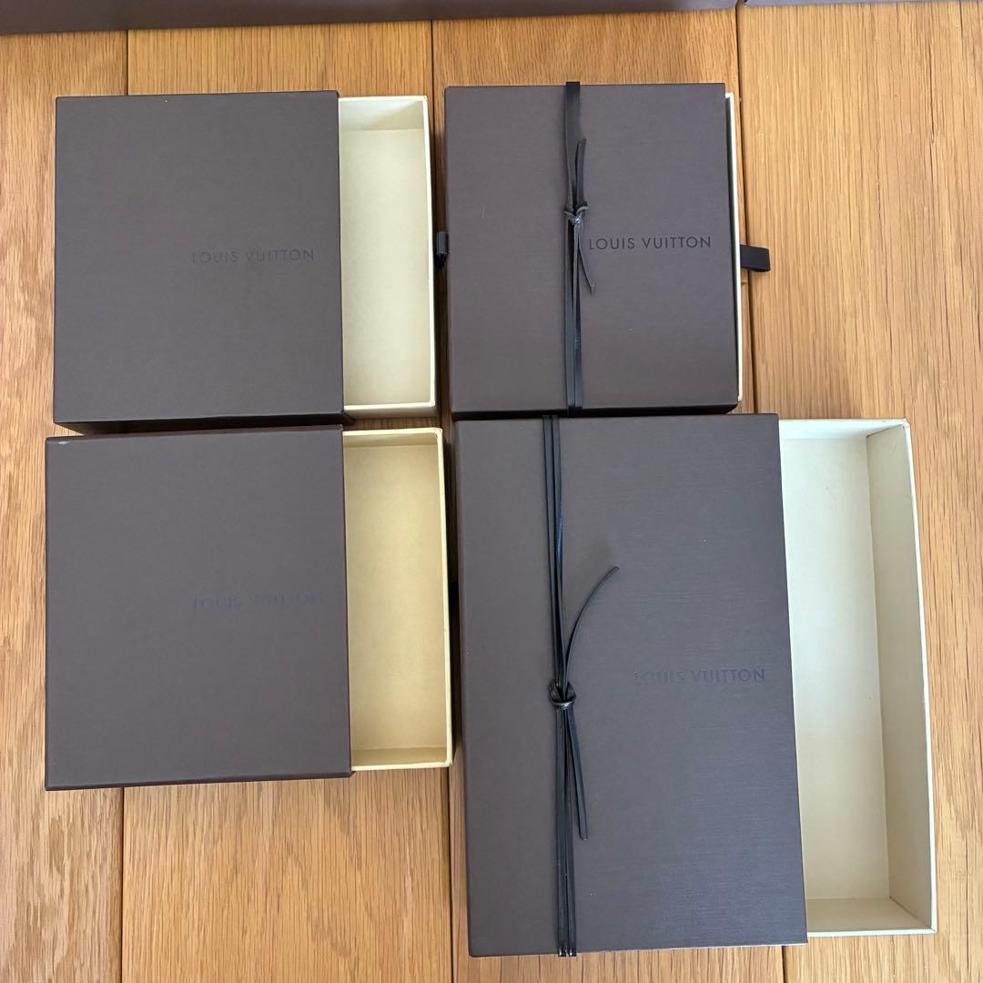 LOUIS VUITTON 　ルイヴィトン　空箱10個セット紙袋３個