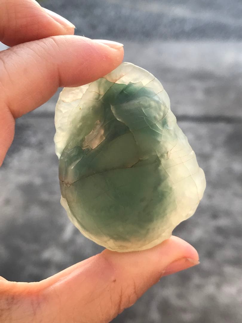 ゴビ石−1416 ゴビ瑪瑙　原石　緑