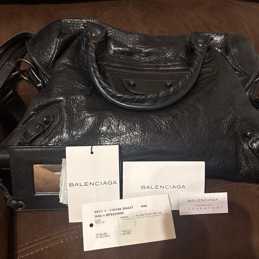 バレンシアガ シティ　ブラック　レザートートバッグ