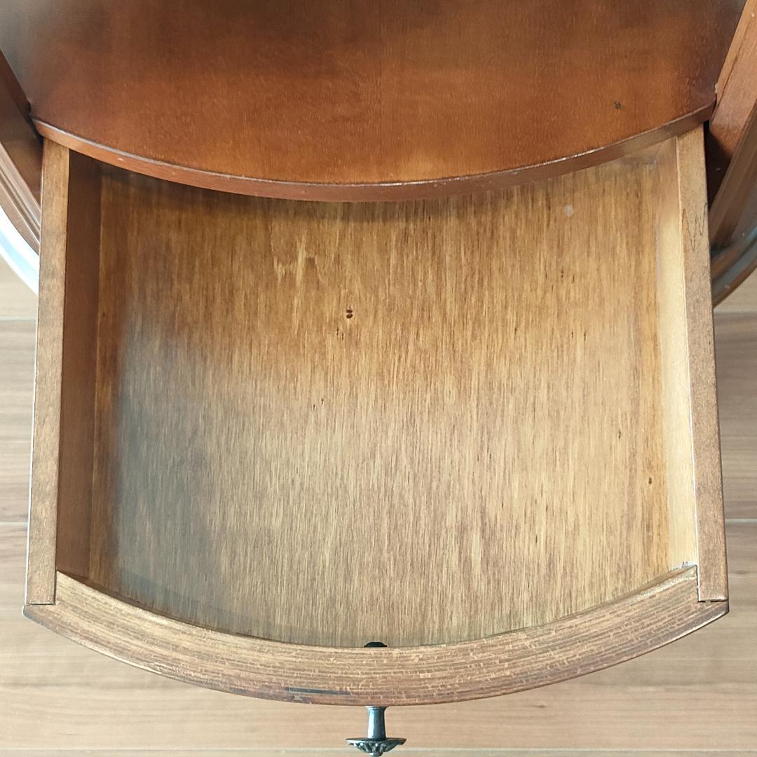 アンティーク　ラウンドキャビネット　猫脚　サイドテーブル