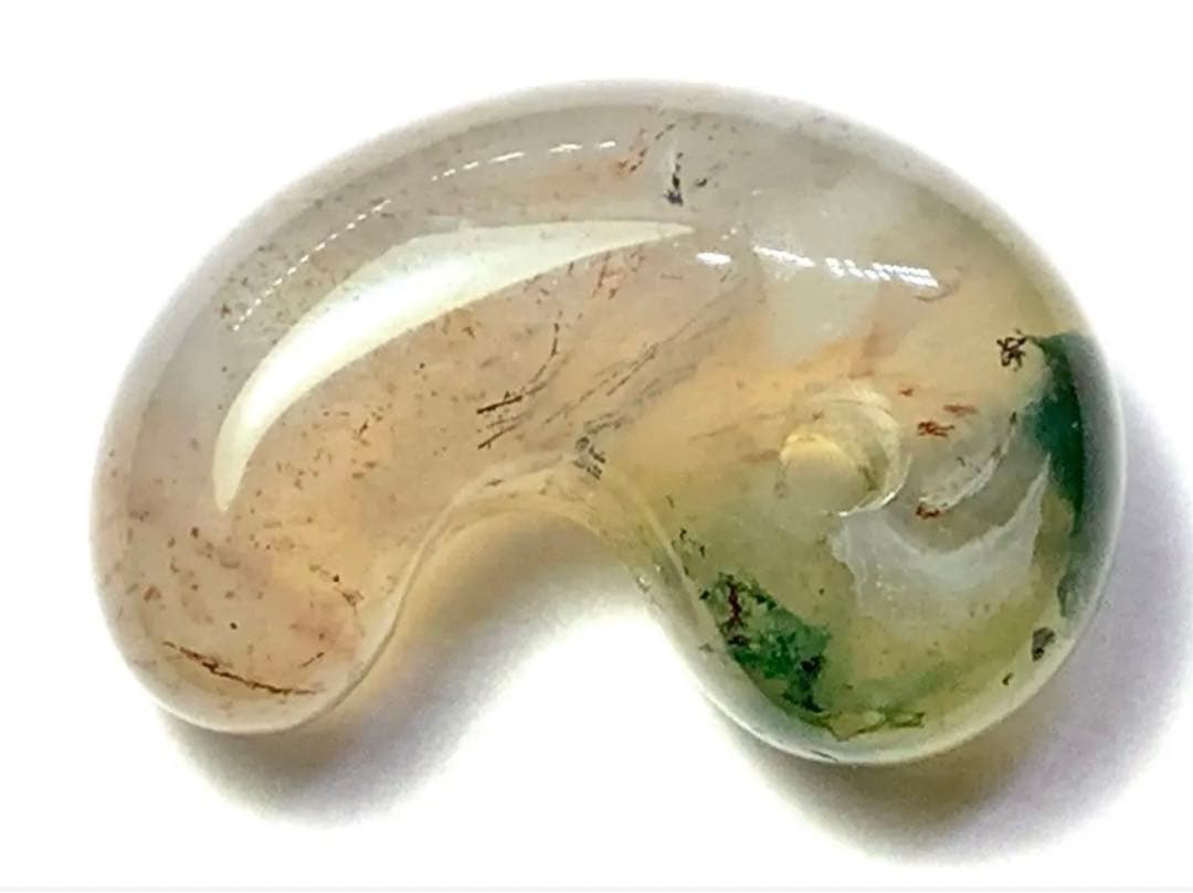 ✳絶品‼️佐渡の錦紅石『岩谷口五色勾玉』勾玉の最上位‼️ 2度と見る事はありません‼️