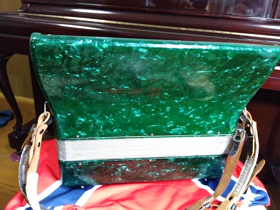 【整備済懐しい音色】Yamaha アルト アコーディオン A-32 32鍵