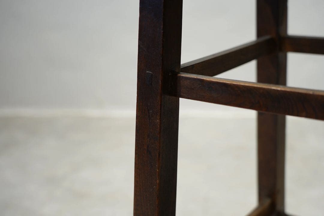 スクエアスツール　古木　木製椅子　楢材　大正時代