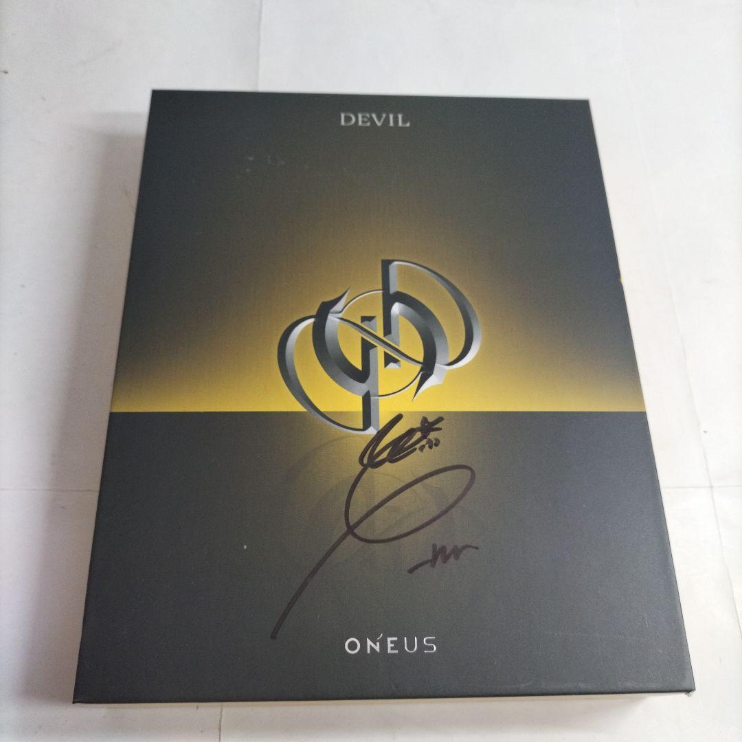黄色 yellow⭐レイブン RAVN⭐直筆サイン付き⭐ONEUS「DEVIL」