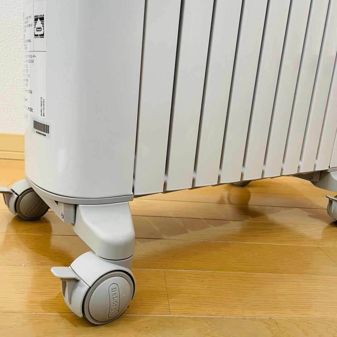 【未使用に近い】デロンギ ベルカルド オイルヒーター 10～13畳用 リモコン付