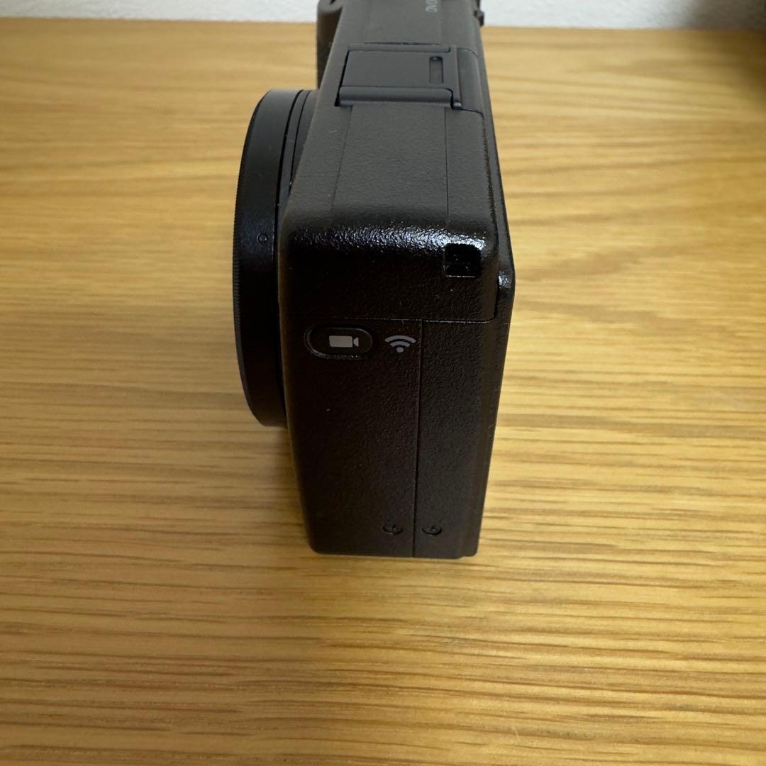 【だうすけ様限定】RICOH GR IIIx 純正ケース、予備バッテリー、充電器