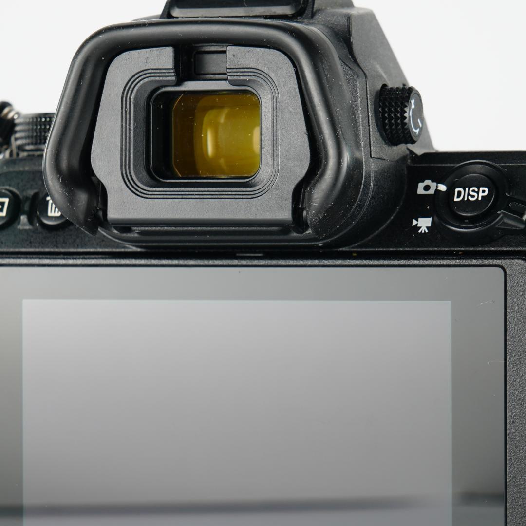 APS-Cからステップアップ Nikon Z6＋512GB完全セット ミラーレス