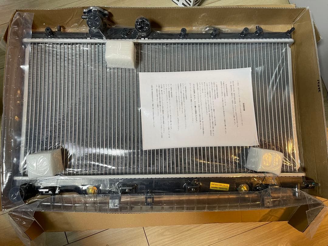 新品未使用ラジエーター　レガシィ　インプレッサ　BE5 BH5 GDA GGA