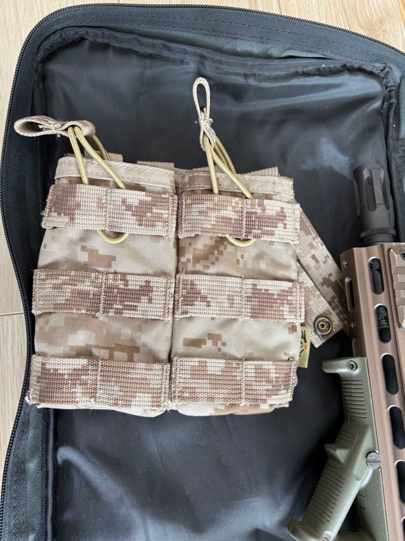 し*ね様 次世代電動ガン タンカラー 専用ケース付き