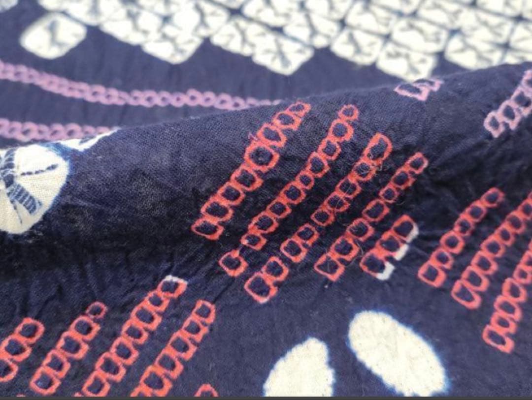 粋な大人の浴衣 高身長の方にも ◆ 有松絞り 流水花文 紫が効いたお洒落な色調