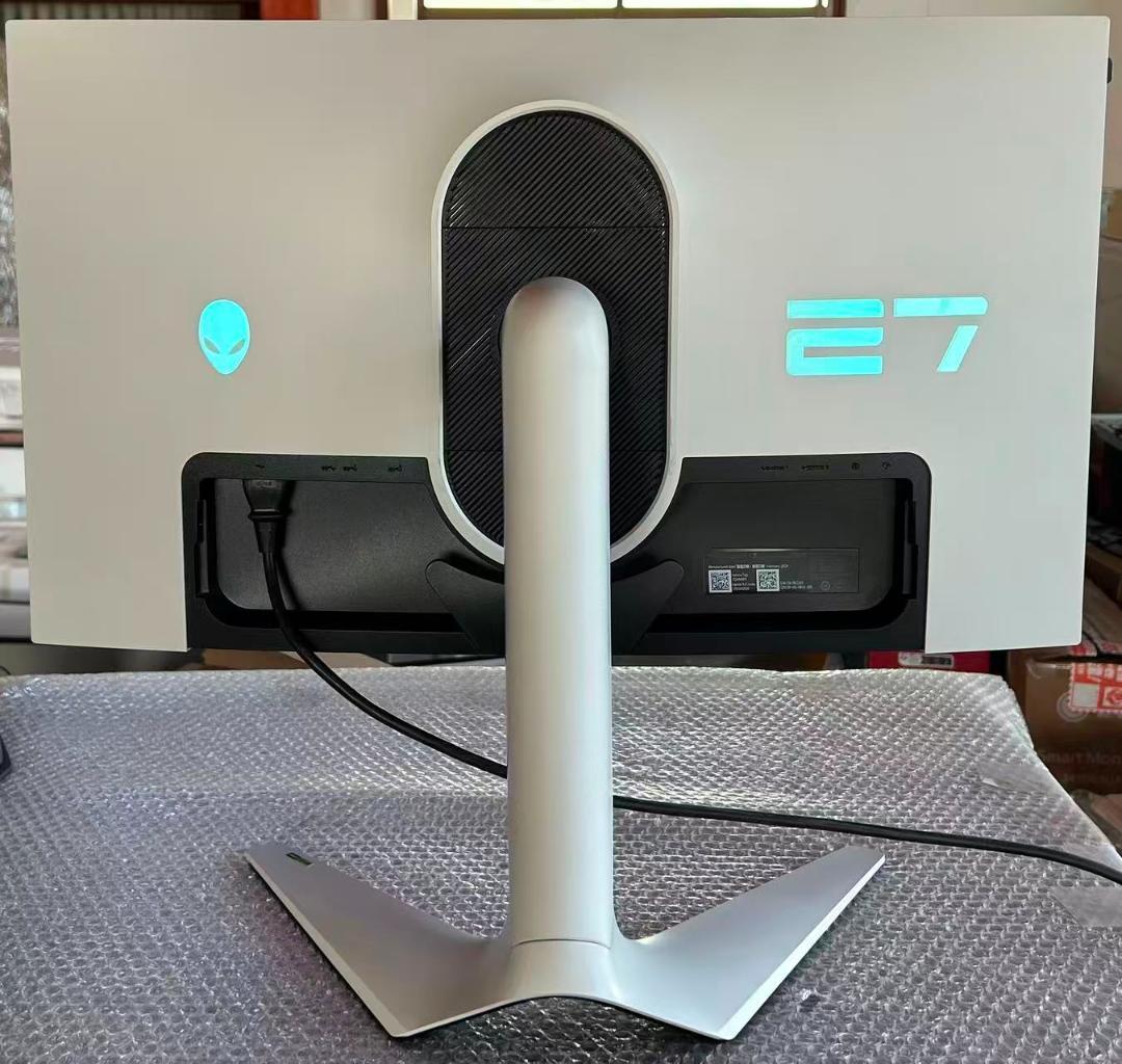 ディスプレイ・モニター本体 DELL AW2723DF ALINEWARE