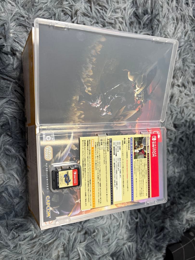 Nintendo Switch Lite イエロー 本体 + ハードケース