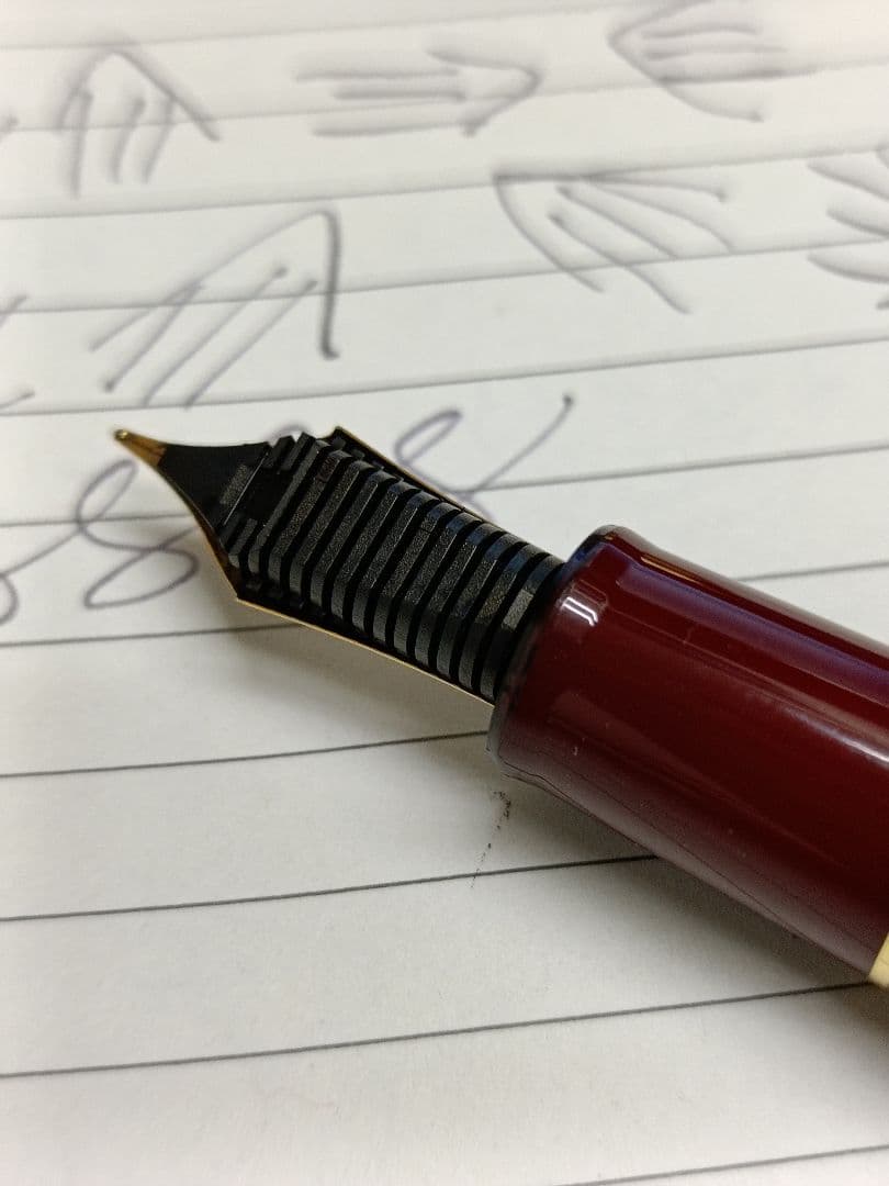 プロフェッショナルギア　レアロ　マルン　H-M　２１金ペン