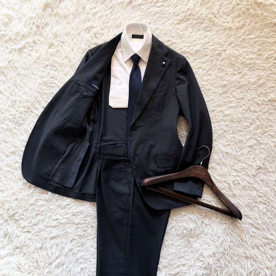 <最新ピン付>LARDINI 新ロゴ ダークグレー ウール スーツ 48