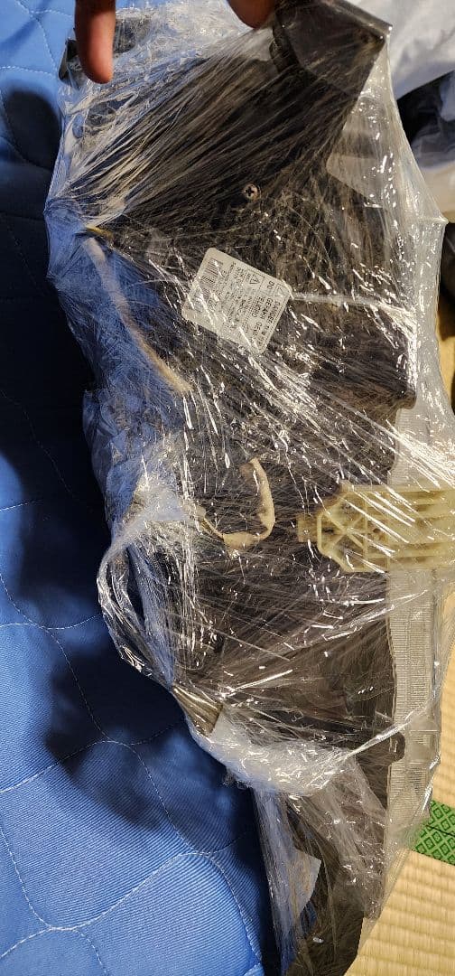 日産 セレナ FC26(2013) （2個口発送・直接引取も可）