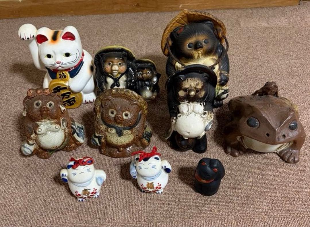 信楽焼 狸の置物 たぬき 招き猫のコレクション 招き猫 カエル 置物 まとめ売り