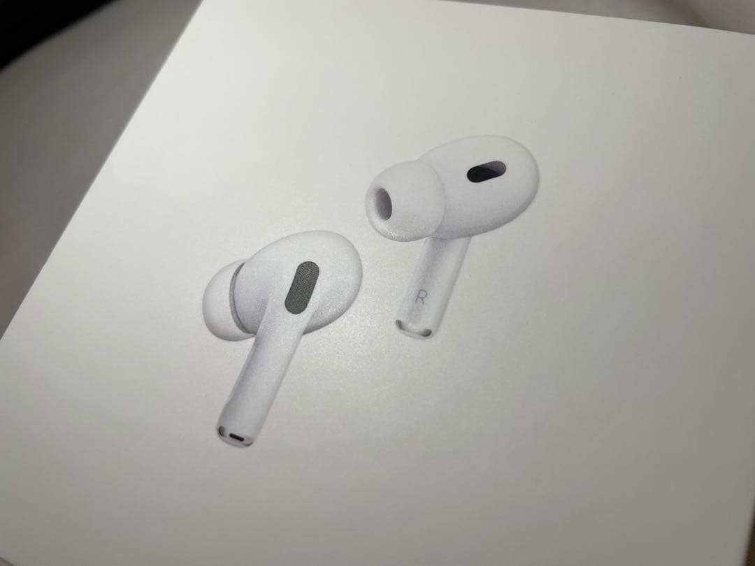 【美品】AirPods Pro 2 (MQD83J/A)お値下げ可能です///