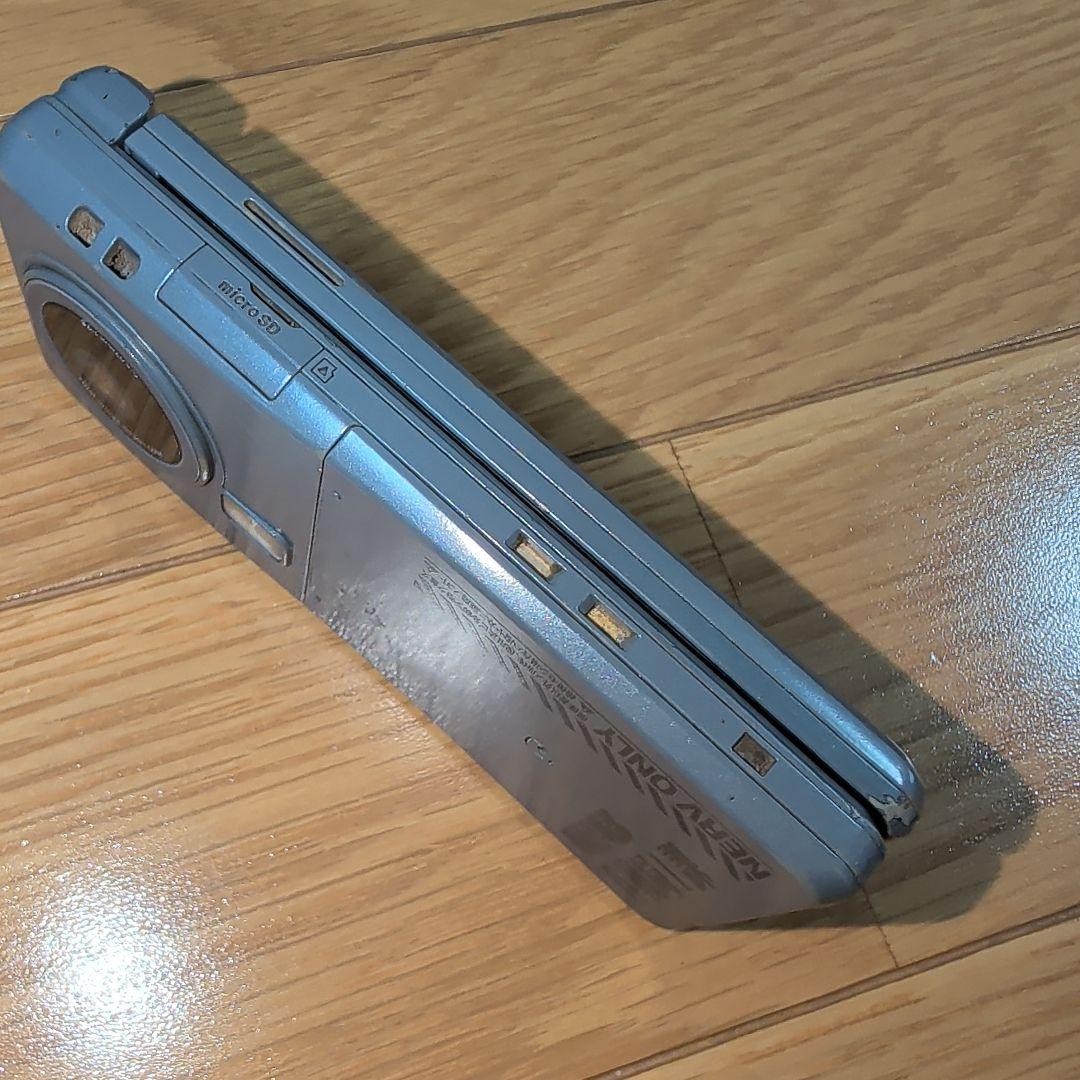 エヴァンゲリオン携帯SH-06A NERV 本体 ガラケー　使用できる