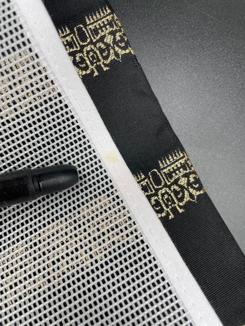 高級　正絹　◇ 作り帯　ワンタッチ　横段　黒地　金糸　幾何学模様　293