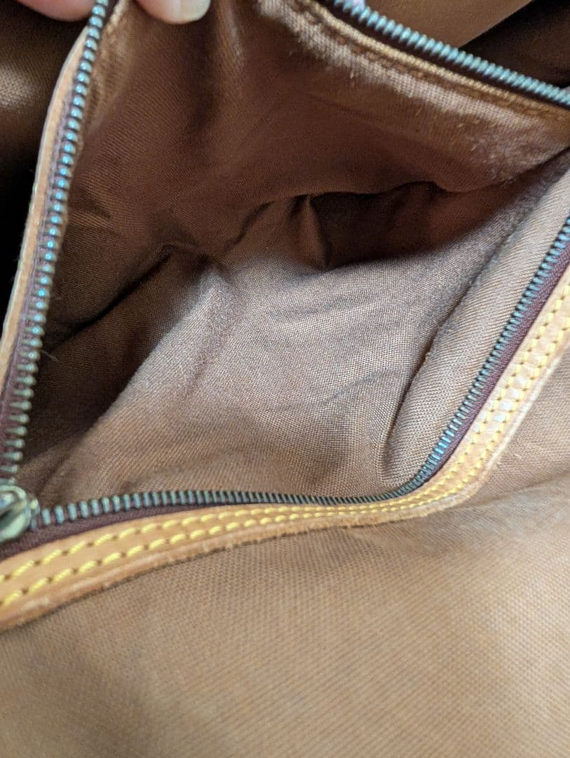 Louis Vuitton モノグラム ジベシエールGM ショルダーバッグ