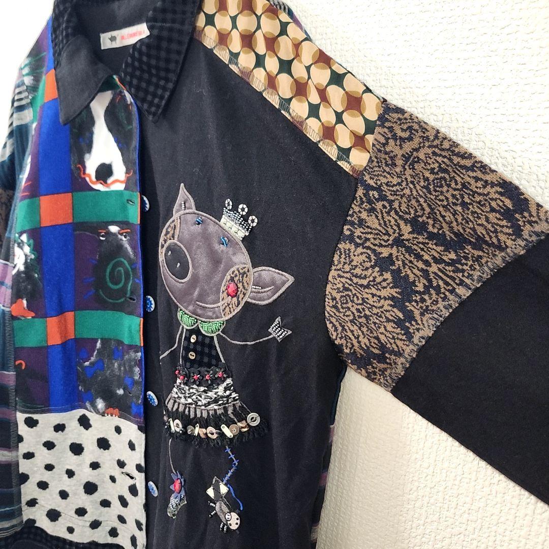美品✨　オレボレブラ アルベロベロ ぶたさん　ビジュー　長袖シャツ　ウール混