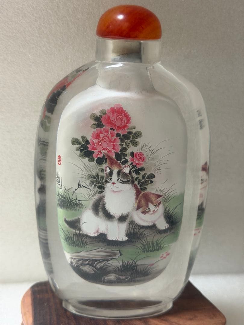 猫と花の絵柄 ガラス製鼻煙壺