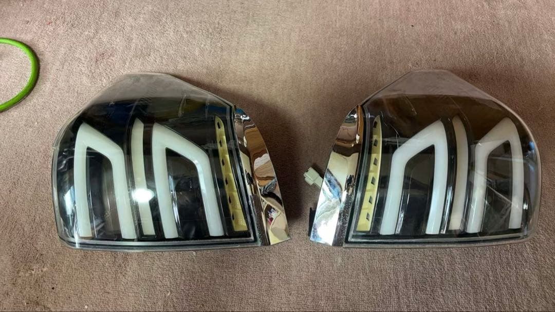 【おおま】20ヴェルファイア/20アルファード テールライト 4個セット