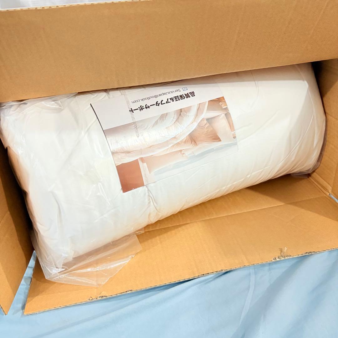 04新品未開封　羽毛布団　150cmx200cmシングル 掛け布団　100％羽毛