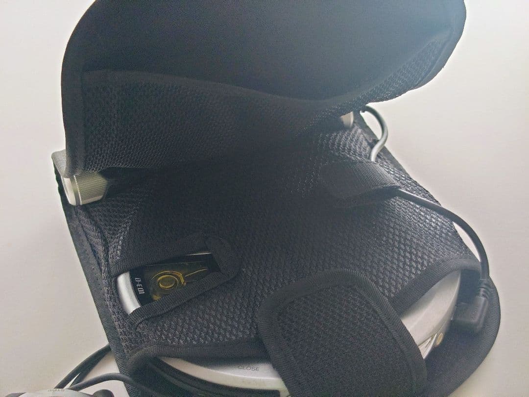 SONY CD WALKMAN D-E01 スロットイン純正リモコン カバー付き