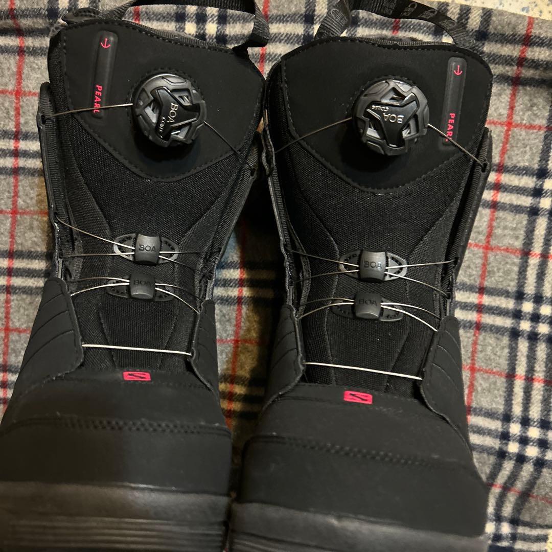 新品Salomon Silver スノーボードブーツ BOA