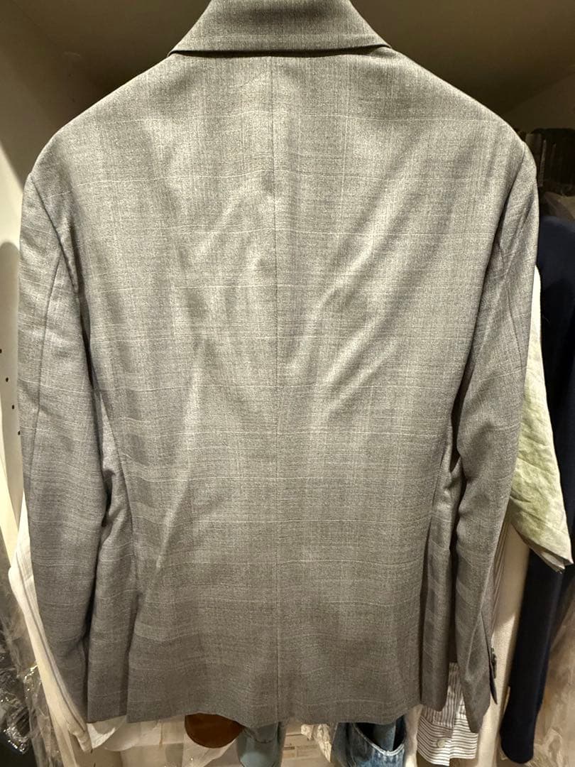 Giorgio Armani グレー ダブルブレストスーツ