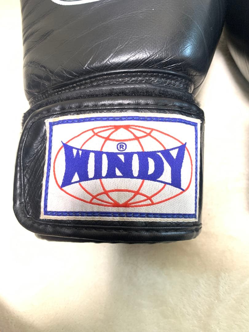 WINDY製 ボクシンググローブ BGVH 16 oz ブラック