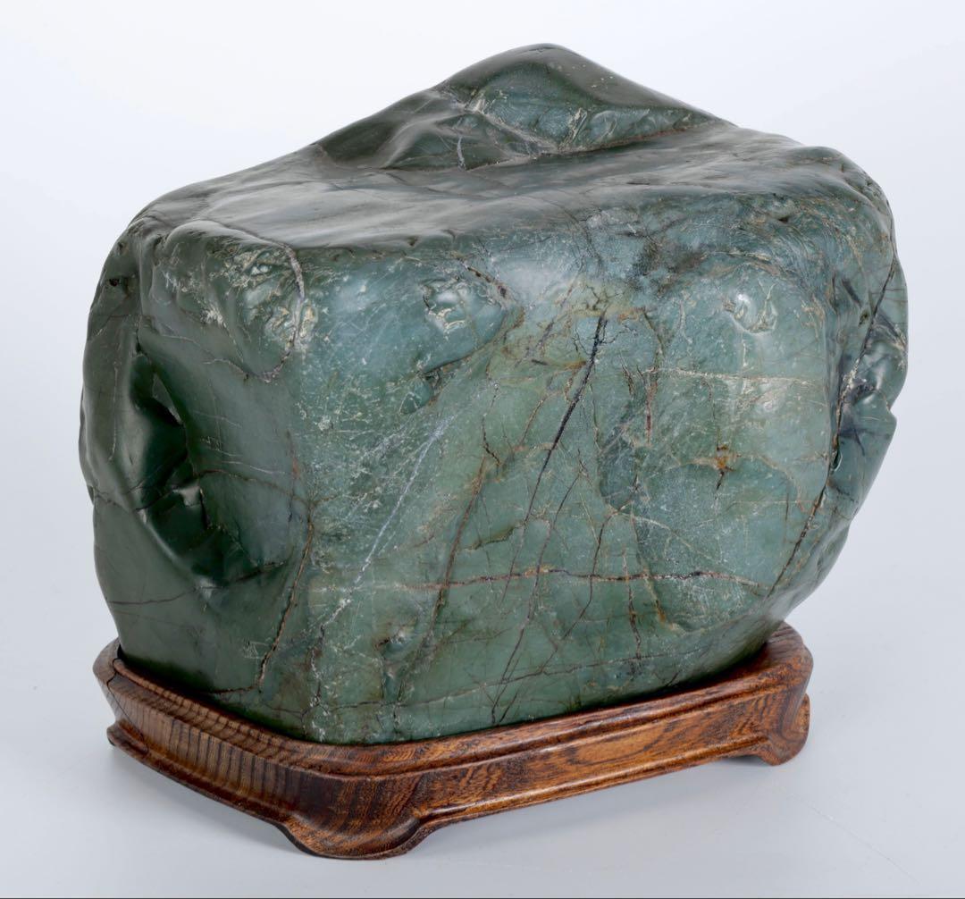 ウ*ム様 神居古潭石 水石 北海道産 8.4kg 台座付 鑑賞石 盆石 景石 天