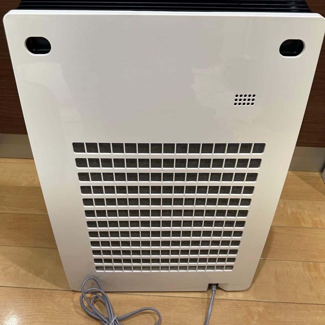 【美品】シャープ加湿空気清浄機2022年製 KC-30T7-W