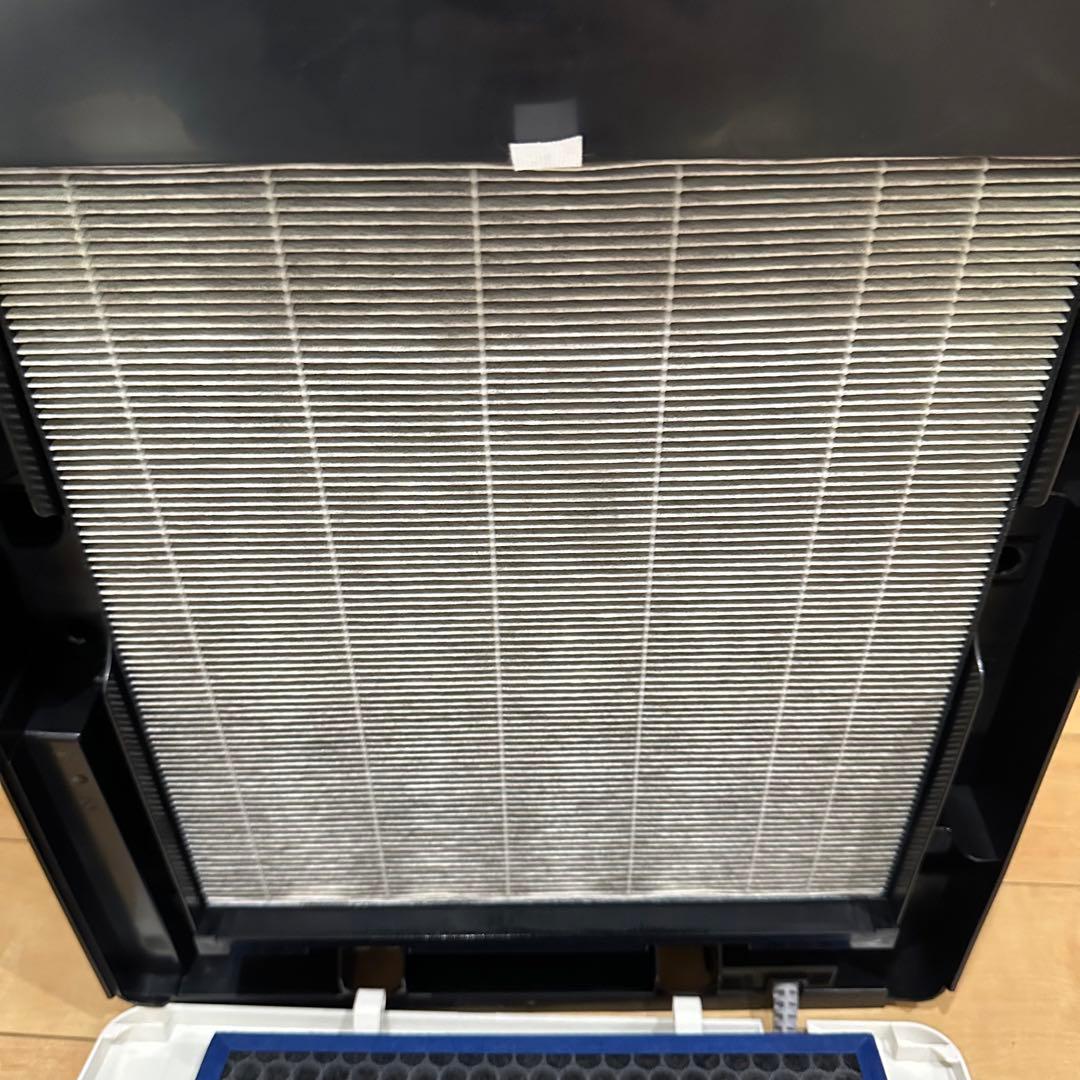 【美品】シャープ加湿空気清浄機2022年製 KC-30T7-W