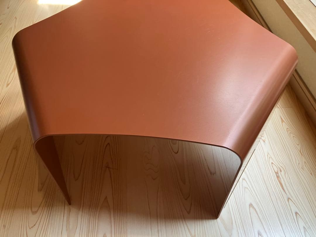 センターテーブル　スチール　モダン　ミッドセンチュリー　北欧　デザイン