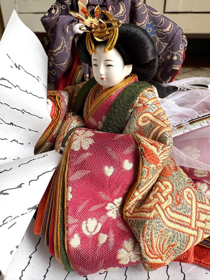 雛人形　コンパクト　ガラスケース付　親王飾り　立雛　桜　十二単　油灯　柴田家千代