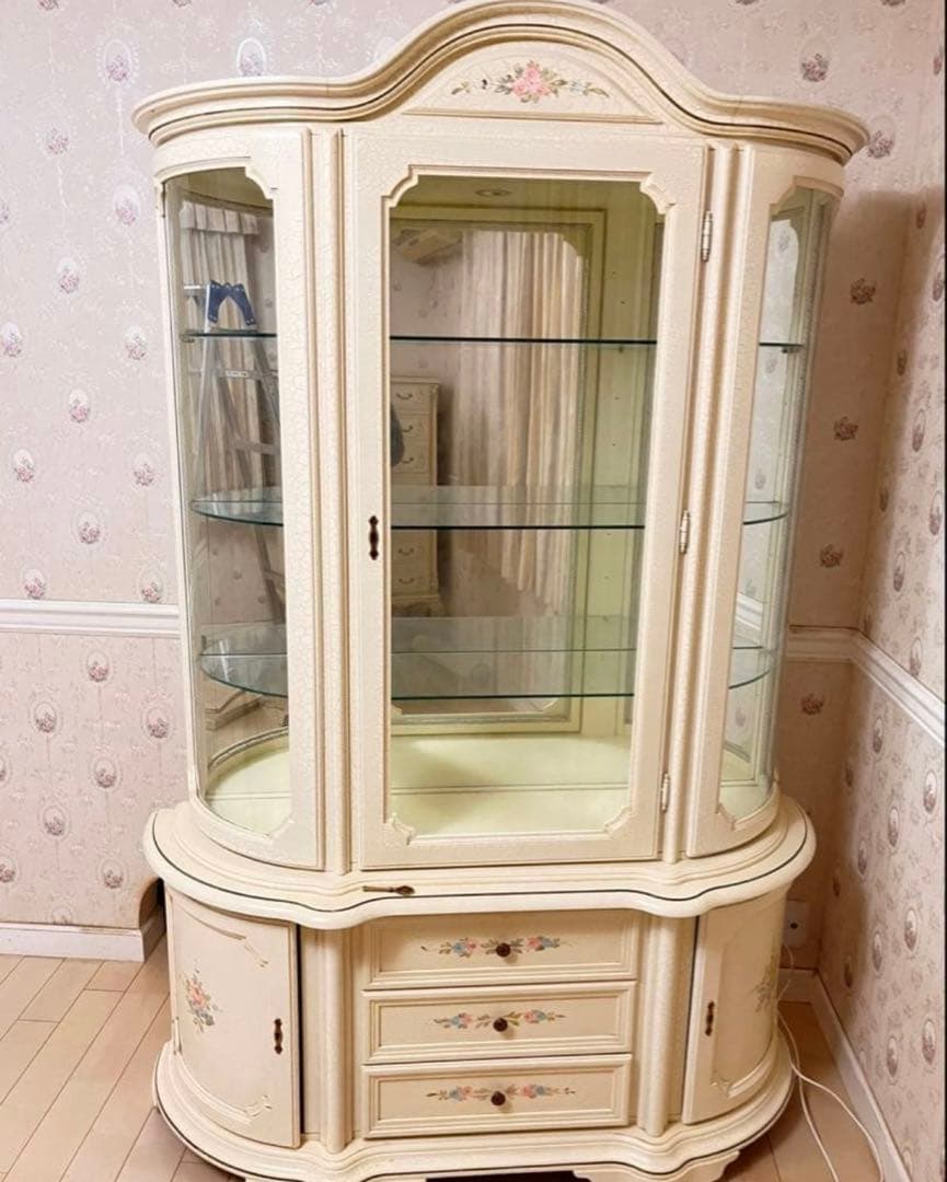 シリック調　キャビネット　イタリア製家具　ロココ調　クラクレ　白家具　希少